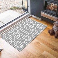 Desire Rugs Anti-Slip Cubed Trellis Design Doormat - Machine Washable for Easy Care in Grey | Size: 50 cm x 80 cm