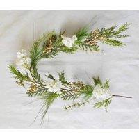 Shatchi Golden Berries Green Christmas Christmas Garland