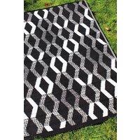 Fusion 'Rico' Outdoor Vertical Zig Zags UV Resistant Outdoor Rug in Black | Size: 170 cm x 120 cm