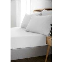 Catherine Lansfield So Soft Non Iron 100% Polyester 30cm Fitted Sheet in White | Size: King Fitted