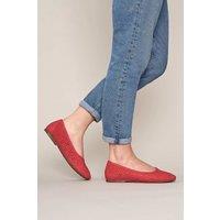 Moshulu Women's 'Senara' Punched Pattern Ballerina Pumps in Cerise | Size: 5.5