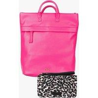 Etre Women's Faux Leather Backpack Leopard Passport Holder 2 Piece Travel Set