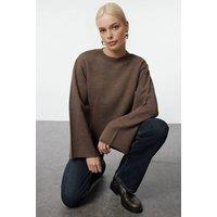 WOVCOR Women's Crew Neck Flared Sleeve Knit Sweater in Brown | Size: Small