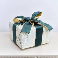 Melody Maison Large Green & Gold Velvet Wired Ribbon Garland - 270cm (2.7m / 106.3')