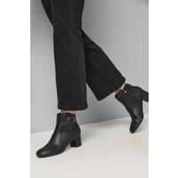 Good For the Sole Women's : Wide Fit Mariya Buckle Detail Ankle Boots in Black | Size: 3