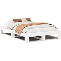 Berkfield Home Bed Frame without Mattress White 135x190 cm Double Solid Wood Pine