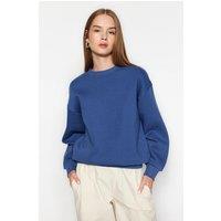 HOXTON GAL Women's Thick Fleece-Lined Regular Fit Crew Neck Sweatshirt in Indigo | Size: XS