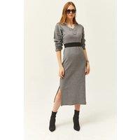 HOXTON GAL Women's Regular Fit V-Neck Ribbed Knit Midi Dress with Side Slit in Grey | Size: Medium