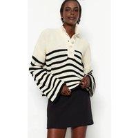 HOXTON GAL Women's Oversized Button Collar Stripe Knit Jumper in White | Size: Small