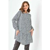 HOXTON GAL Women's Oversized 3/4 Sleeves Crew Neck Layered Tunic in Black | Size: 20-22