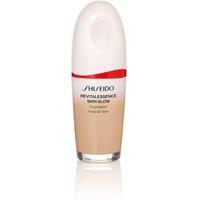 Shiseido Women's Revitalessence Glow Foundation | Size: 30ml