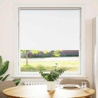 Berkfield Home Roller Blind Blackout White 115x130 cm Fabric Width 110.7 cm Polyester