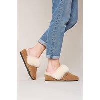 Moshulu Women's 'Charella' Sheepskin Wedge Slippers in Tan | Size: 6.5