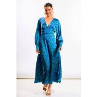 Needs No Label Women's Blue Leopard Printed Maxi Dress | Size: 8
