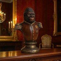 Madison & Mayfair Gentry Sculpture Gorilla Bust Red in Dark Brown
