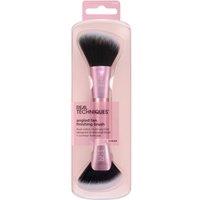Real Techniques Women's Angled Fan Finishing Brush