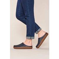 Moshulu Women's Pevensey' Flexible Clogs in Indigo | Size: 6.5