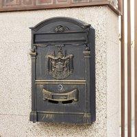 Living and Home Vintage Wall-Mounted Postbox Lockable Letter Box Mailbox with Lock in Black