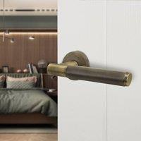AFIT Antique Brass Door Handle Internal Lever On Rose Door Handle 1 Pack in Bronze | Size: 150mm x 150mm
