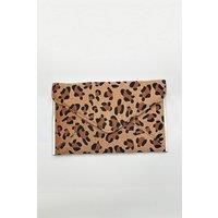 SVNX Women's Leopard Envelope Clutch Bag in Brown