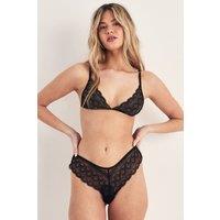 NastyGal Women's Scallop Lace Bralette & Flutter Panty Set in Black | Size: 10