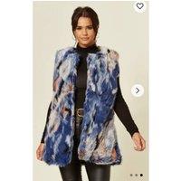 CY Women's Soft Faux Fur Long Gilet In Blue Print