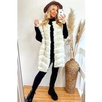 CY Women's Oversized Luxury Gilet With Soft Faux Fur Panels in White | Size: 2XL
