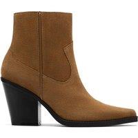 Clarks Women's Kheda West Dark Tan Ankle Boots in Brown | Size: 7-Standard Fit