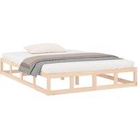 Berkfield Home Beautiful Bed Frame 200x200 cm Solid Wood in Light Tan