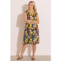 Klass. Women's Floral Print Pleated Dress in Purple | Size: Large