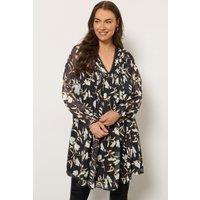 Evans Women's Floral Pintuck Stud Detail Blouse in Black | Size: 20