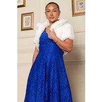 Jolie Moi Women's Collared Faux Fur Shrug in White | Size: 12