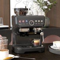 HOMCOM Espresso Machine, Bean Grinder & Steam Wand, 15 Bar Pressure in Silver