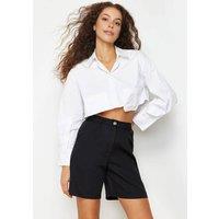 WOVCOR Women's Tailored Regular Fit Woven Shorts with Pocket Detail in Black | Size: 10