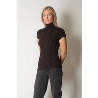 SOLO Women's Textured High Neck Short Sleeve Top in Wine | Size: 8