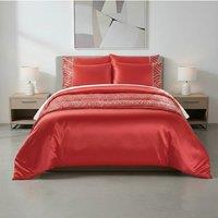 Snug City Shimmer Duvet Cover Set Luxury Bedding with Elegant Metallic Finish in Red