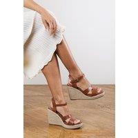 Where's That From Women's 'Annabelle' Faux Leather Two Part Flatform Sandal in Tan | Size: 5