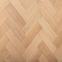 Vinyl Flooring UK Herringbone Engineered Flooring Guildford Oak Brushed UV Oiled in Tan