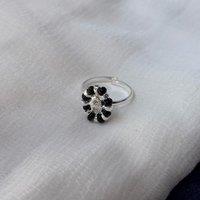 The Colourful Aura Women's Adjustable Silver Black Floral Slim Daisy Dainty Midi Ring