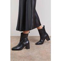 Oasis Women's Lauren Leather Block Mid Heel Chelsea Boot in Black | Size: 5