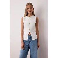 HOXTON GAL Women's Regular Fit Crew Neck Sleeveless Blouse with Buttons in White | Size: Medium