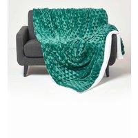 Homescapes Geometric Triangle Velvet Throw in Emerald | Size: 200 cm x 230 cm