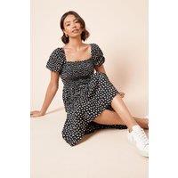 Dorothy Perkins Women's Short Puff Sleeve Spot Shirred Bust Maxi Dress in Mono | Size: 18