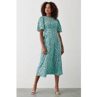 Dorothy Perkins Women's Green Animal Flutter Sleeve Shirred Waist Midi Dress | Size: 18