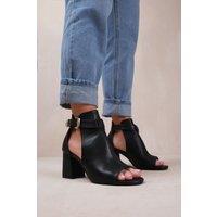 Where's That From Women's 'Lisa' Block Heels in Jet Black | Size: 7