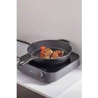 Living and Home Cast Iron Skillet Frying Pan Griddle Cookware Grill Pan with Pouring Lips, Handle 26cm in Black