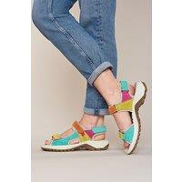 Moshulu Women's 'Wembury' Suede Adventure Sandals | Size: 6