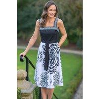 Klass. Women's Printed Cotton Dress in White | Size: 22
