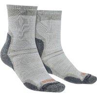 Bridgedale Men's Hiking Ultralight T2 Merino Wool Performance Crew Socks in Grey | Size: 6-8