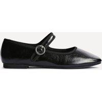 Linzi Women's Graceful Black Faux Leather Ballet Pumps | Size: 5-Standard Fit
